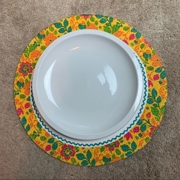 Kay Dee Design Summer Fun braided pineapple round placemat set 4 NEW - Picture 3 of 6